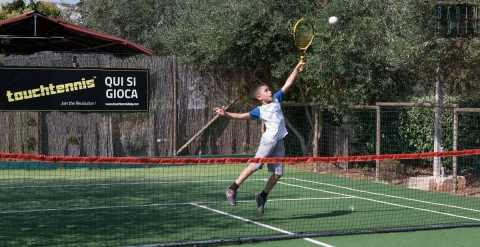 Semplice, praticato da tutti e autoarbitrato: a Gioia del Colle alla scoperta del "touchtennis"